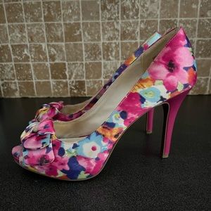 🌈 Multicolour high heels